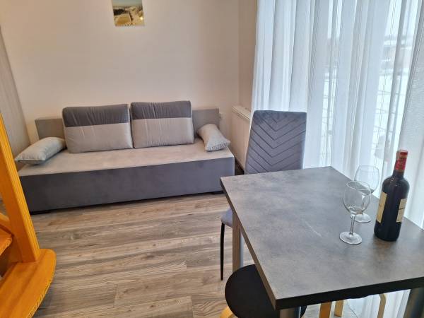 Apartament 2 poziomowy mały
