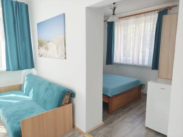 dwu pokojowy z dużym tarasm