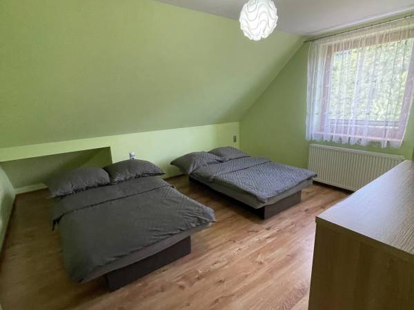 Dom do wynajęcia nad rzeką Brennicą