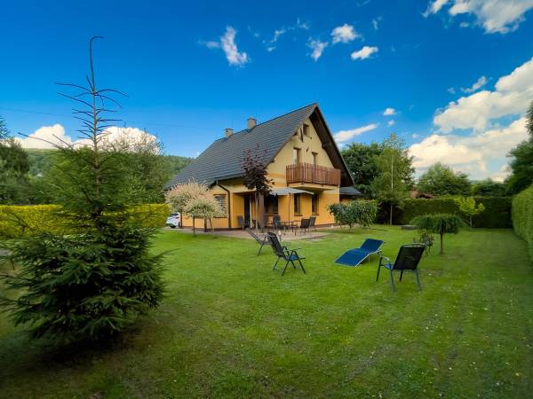 Dom do wynajęcia nad rzeką Brennicą