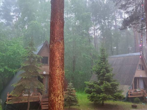 OŚRODEK WYPOCZYNKOWY ZAKĄTEK