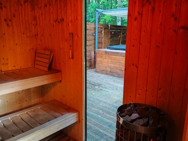 OŚRODEK WYPOCZYNKOWY ZAKĄTEK