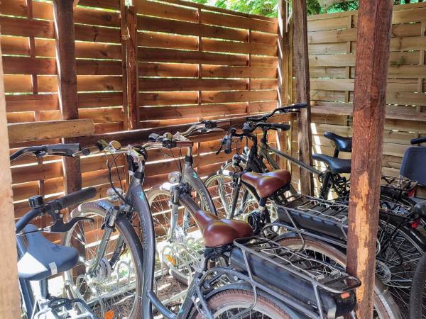 OŚRODEK WYPOCZYNKOWY ZAKĄTEK