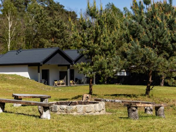 Camping Skansen Zdbice - Domki letniskowe