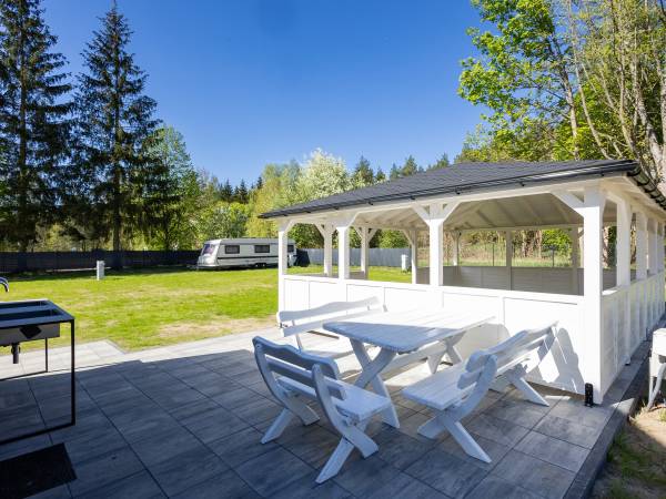 Camping Skansen Zdbice - Domki letniskowe
