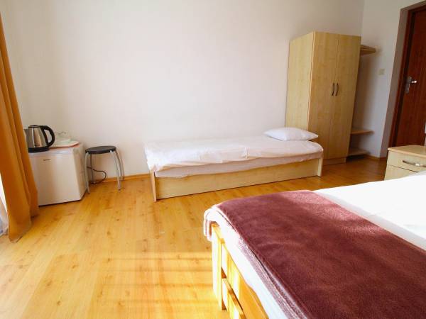 Pokoje Gościnne Lazur