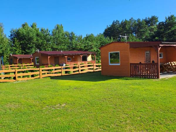 Domki nad Jeziorem Drawskim Sosnowe Wzgórze