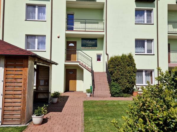 widok od strony ulicy