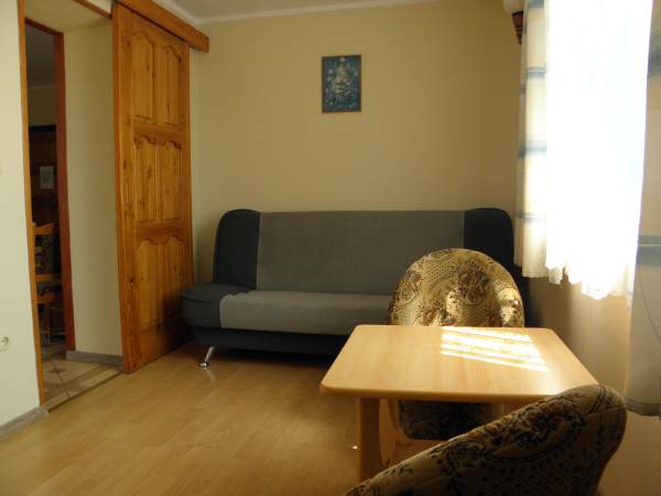 Agnieszka 2 pokój nr 5 ( studio 4-5 osobowe )