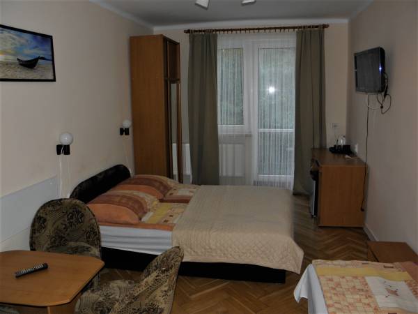 Agnieszka 2 pokój nr 7 3 osobowy z balkonem na 2 piętrze