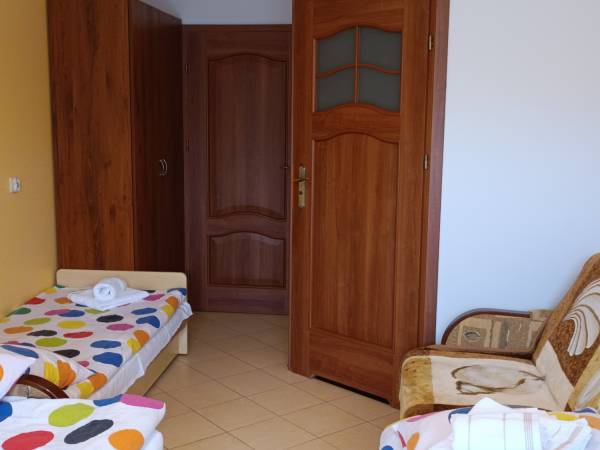 trzy osobowy z tarasem