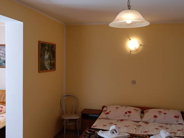 4/5osobowy z tarasem