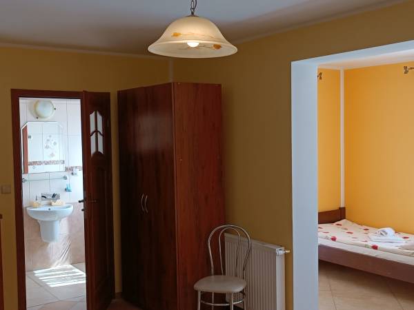 4/5osobowy z tarasem