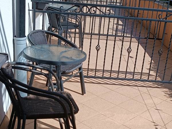 4/5osobowy z tarasem