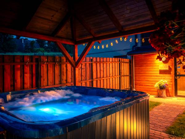 Jacuzzi w strefie SPA