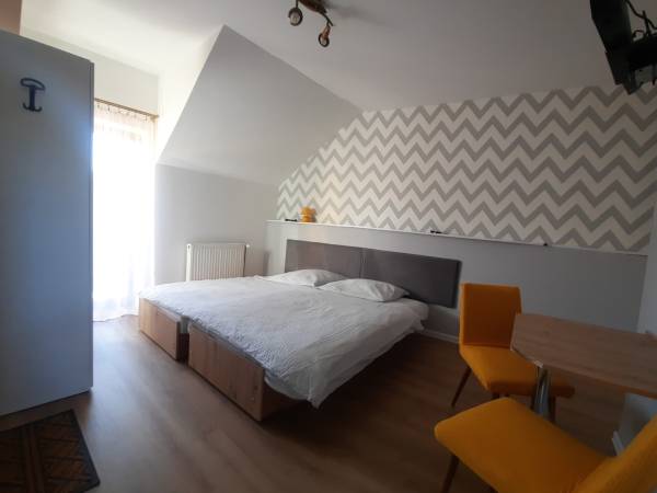 pokój 2 osobowy z łazienką