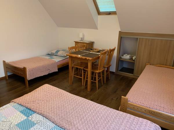 pokój czteroosobowy 