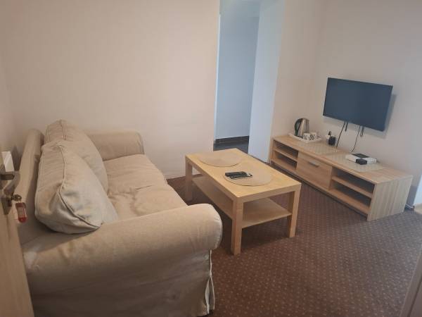 Pokój nr 2 trzyosobowy typu studio