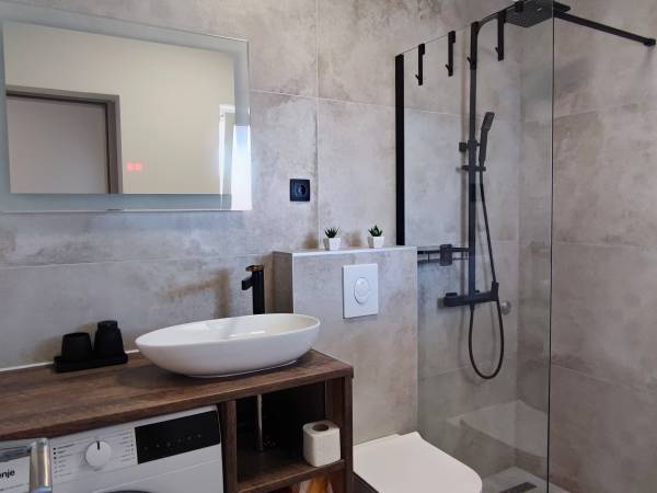 Apartamenty Tanja / widok na morze; super warunki!