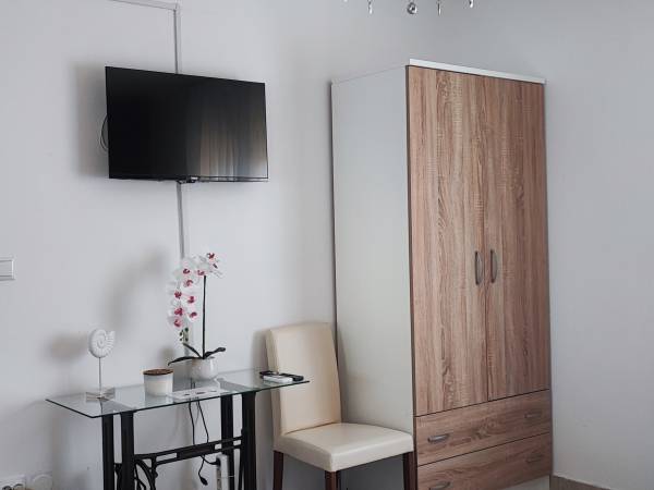 Apartamenty Tanja / widok na morze; super warunki!