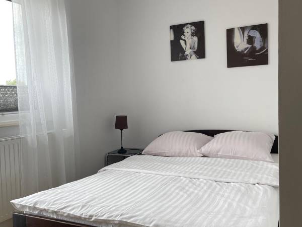 Pokoje 2 i 3-osobowe na Jaracza, Rezydencja Mielno