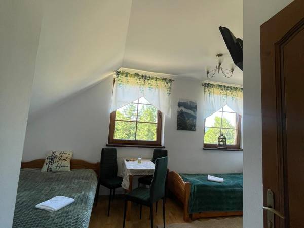 Pokoj trzyosobowy nr6