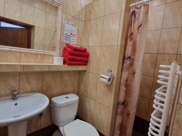 Łazienka pokój 3-osobowy