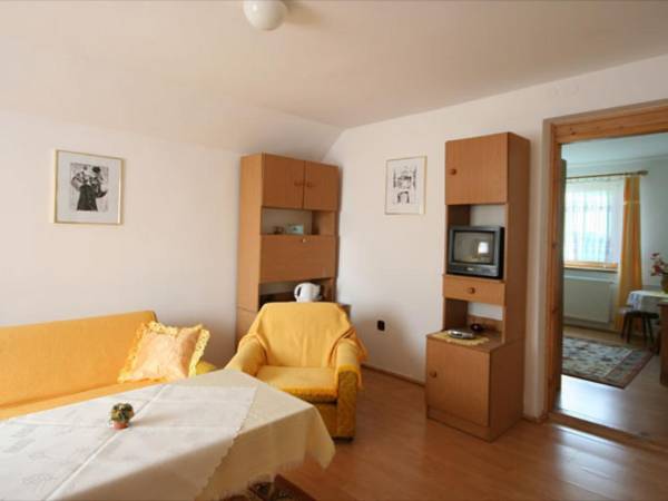 Pokoje Gościnne ELF