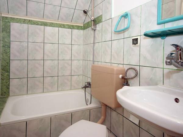 Pokoje Gościnne ELF