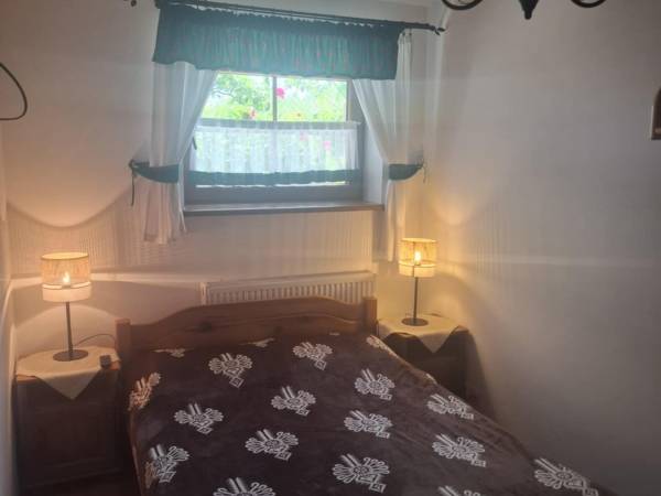 Pokoj w apartamencie dwuosobowy widok z pokojudwuos