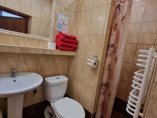 Łazienka pokój 3/4-osobowy