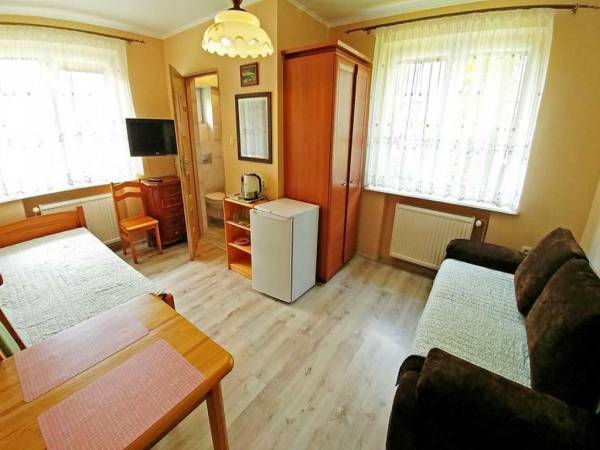 POD ZŁOTOKAPEM - Pensjonat