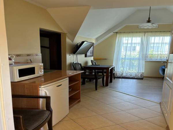 POD ZŁOTOKAPEM - Pensjonat