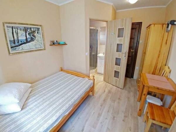 POD ZŁOTOKAPEM - Pensjonat