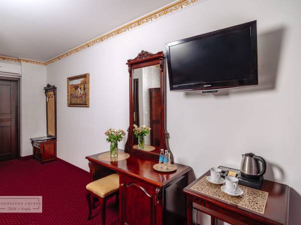 Hotel Restauracja CAMPARI