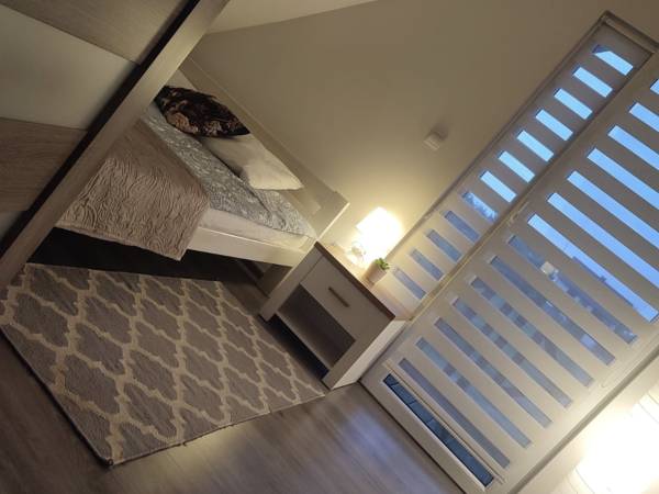 Domek nad Stawem z Jacuzzi