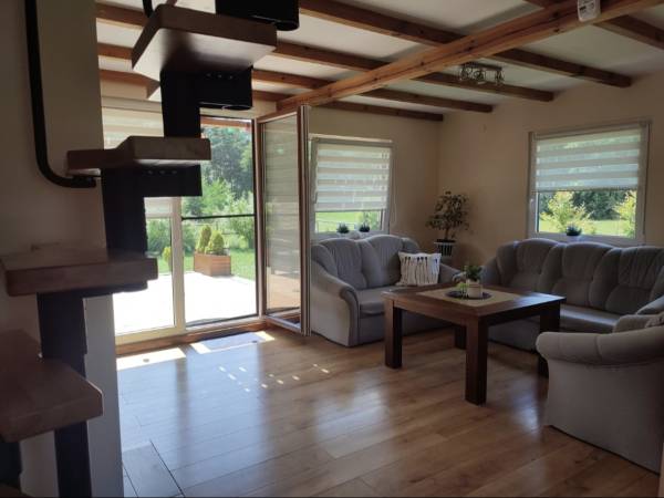 Domek nad Stawem z Jacuzzi