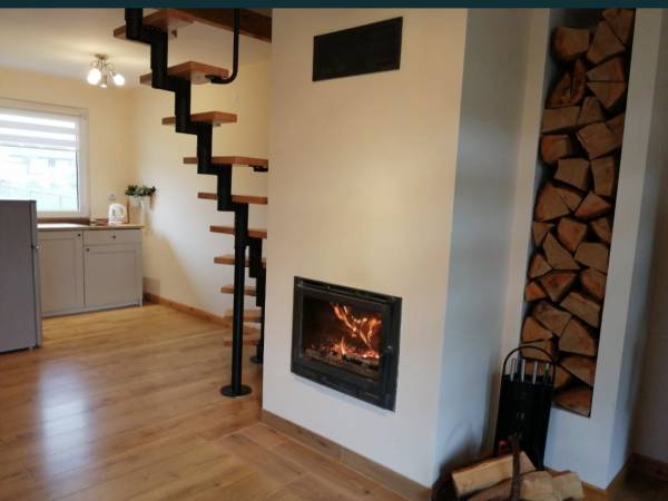 Domek nad Stawem z Jacuzzi