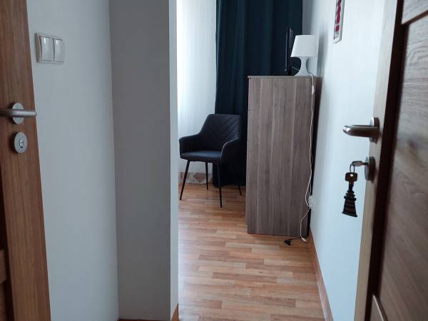 Pokój z łazienką na piętrze