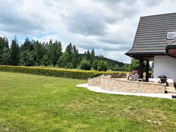 Willa pod górską lawendą