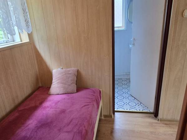 Domek letniskowy nad jeziorem - dla Ciebie i Twojej Rodziny!