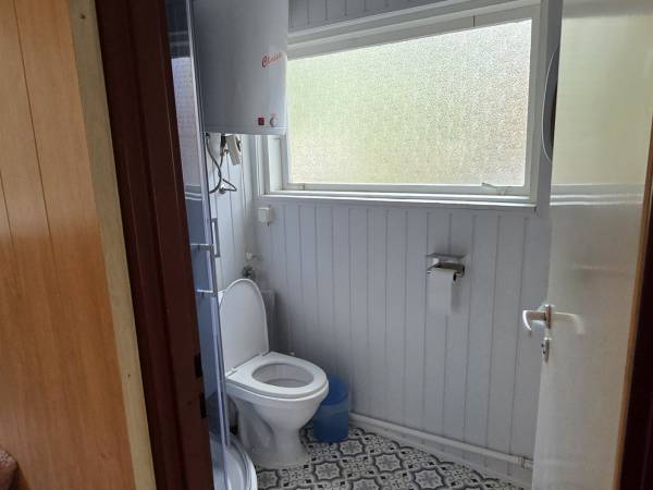 Domek letniskowy nad jeziorem - dla Ciebie i Twojej Rodziny!