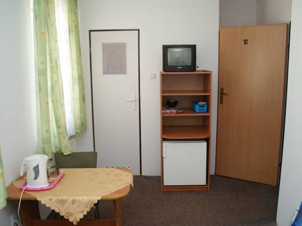 Całoroczny Dom Wczasowo - Hotelowy