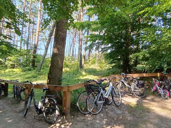 Szary Domek Nad Jeziorem