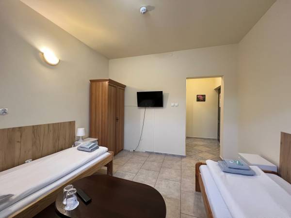 Pokój 2 os z łóżkami pojedynczymi z prywatną łazienka