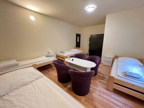 Pokój 4 os 4 Pojedyncze łóżka z prywatną łazienką