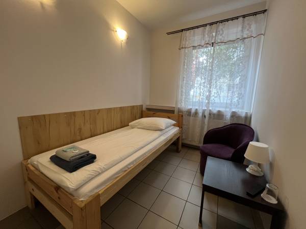 Pokój 1 os z wspólną łazienka