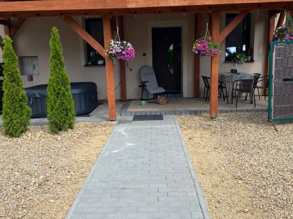 Dom Wakacyjny Gajówka z ogrodem na wyłączność