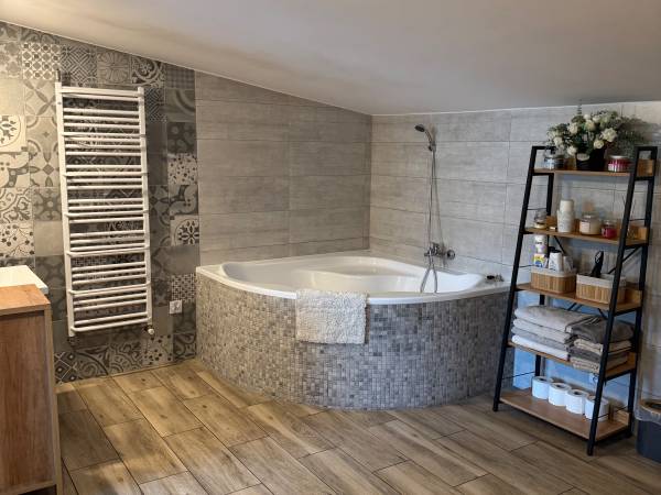 ŁAZIENKA APARTAMENT FAMILIJNY