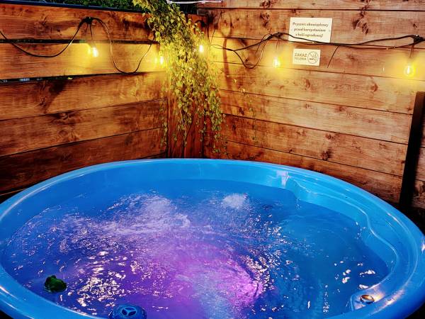 Loft House Rozewie Całoroczne domki z balią ogrodową 